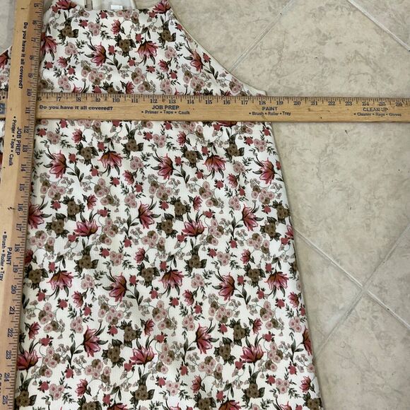 EVERLY KEYHOLE BACK Mini Halter Dress Sz L floral Lined - Picture 11 of 13
